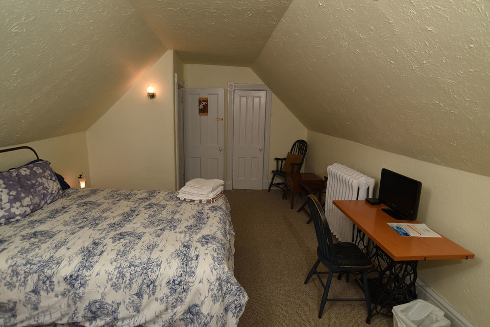 Elliott House Bed & Breakfast Торонто Екстер'єр фото