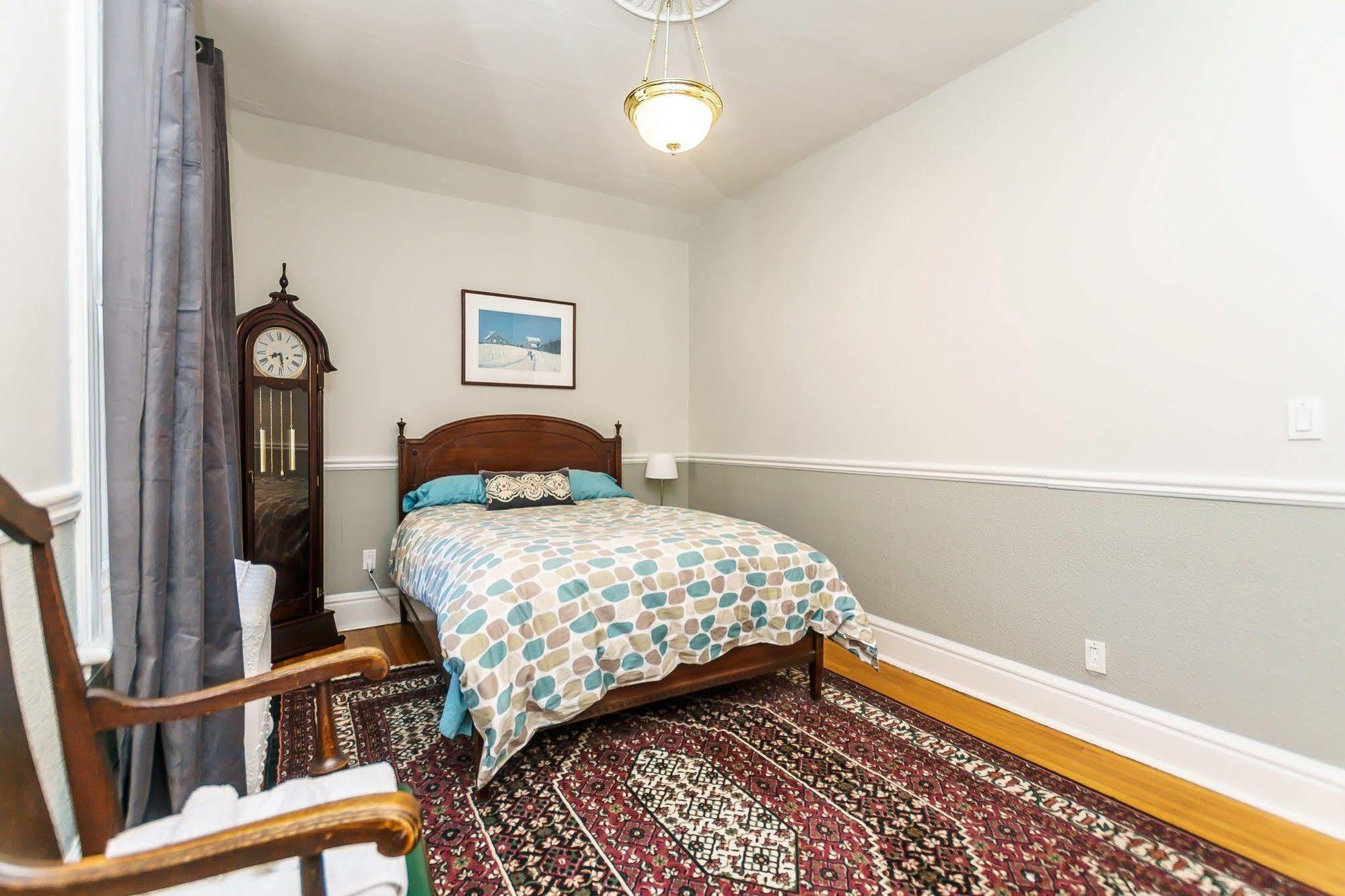 Elliott House Bed & Breakfast Торонто Екстер'єр фото